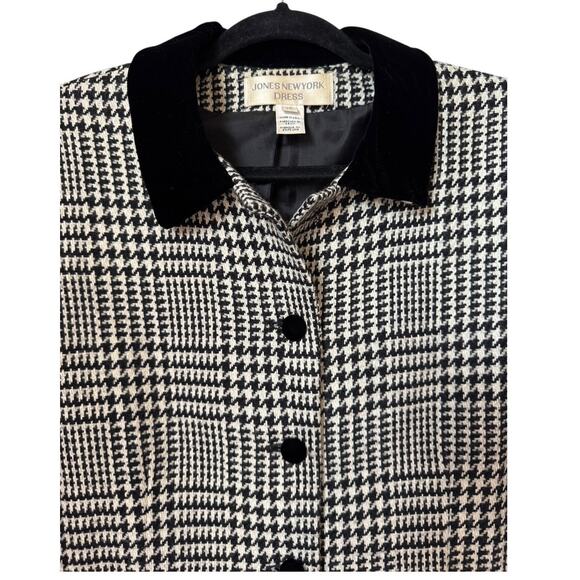 Vintage Jones New York Black Velvet and white houndstooth Coat size large - Picture 2 of 11